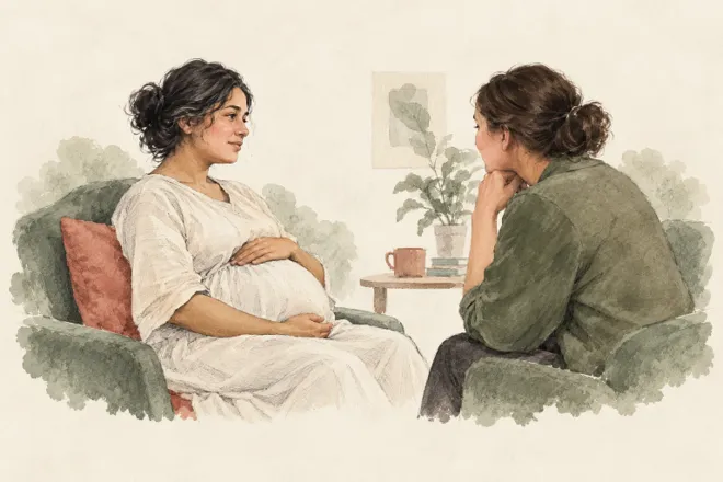 Dessin au crayon et à l’aquarelle d’une femme enceinte adulte fictive écoutée par une soignante.